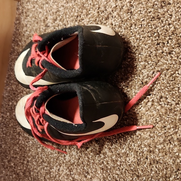 Nike Pink and Black Soccer Cleats 12 C - Picture 3 of 5